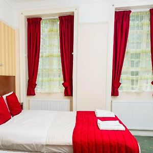 Kamer met een King Size Bed